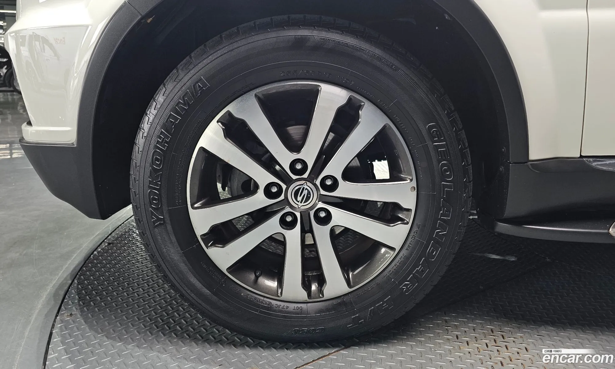 Ssangyong Rexton Iii 20 2Wd Rx7 2013 - фотография 16843792