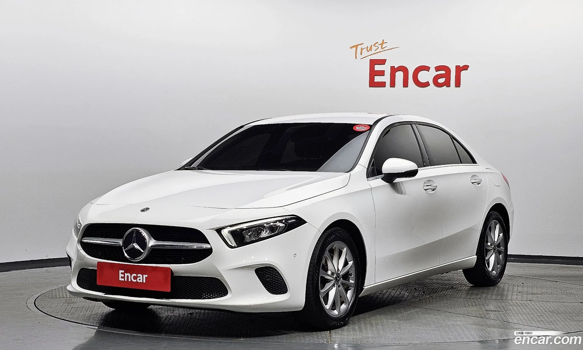 Mercedes-Benz A-Klasse Iv W177 A220 Sedan 2020 - фотография 14065685