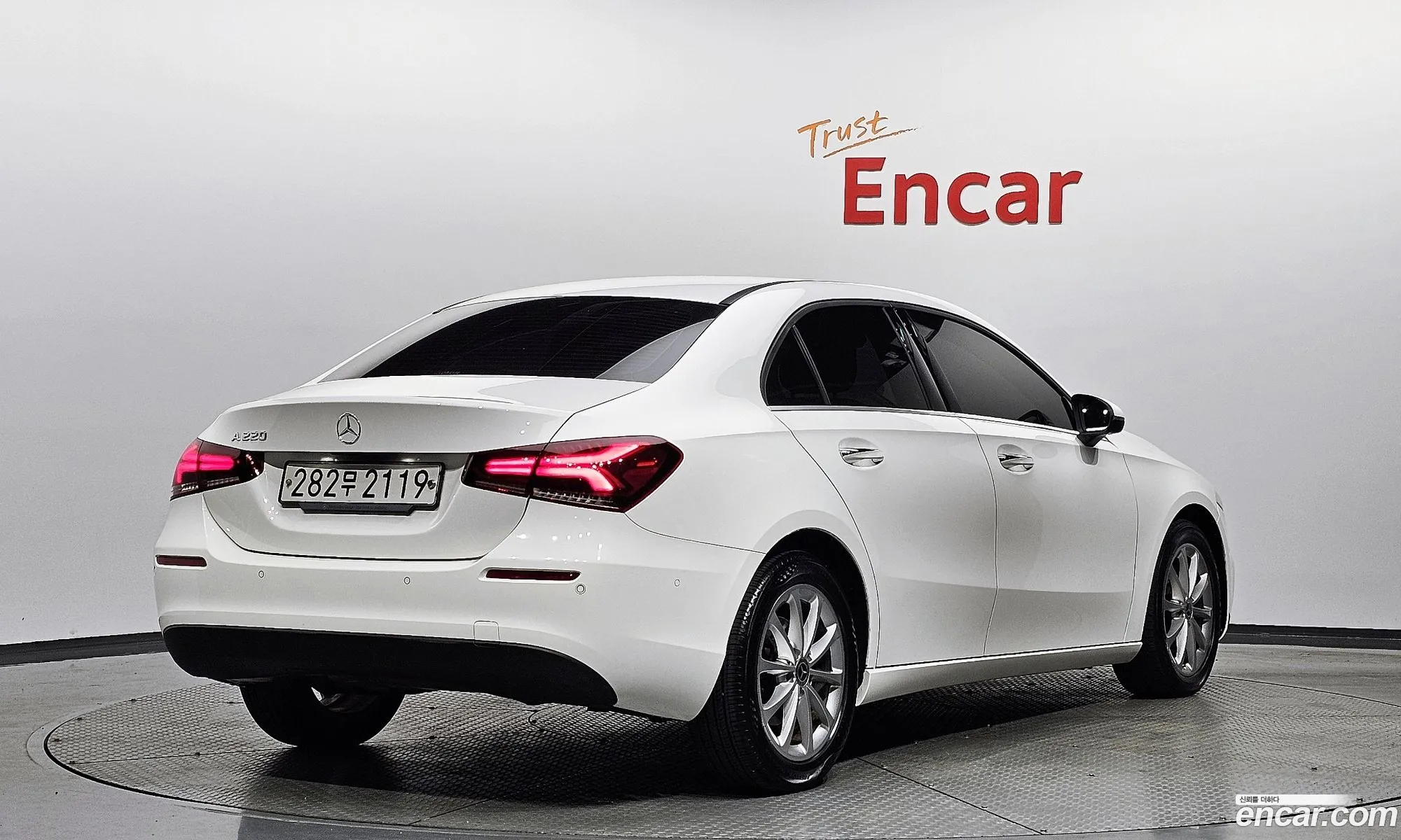 Mercedes-Benz A-Klasse Iv W177 A220 Sedan 2020 - фотография 14065686