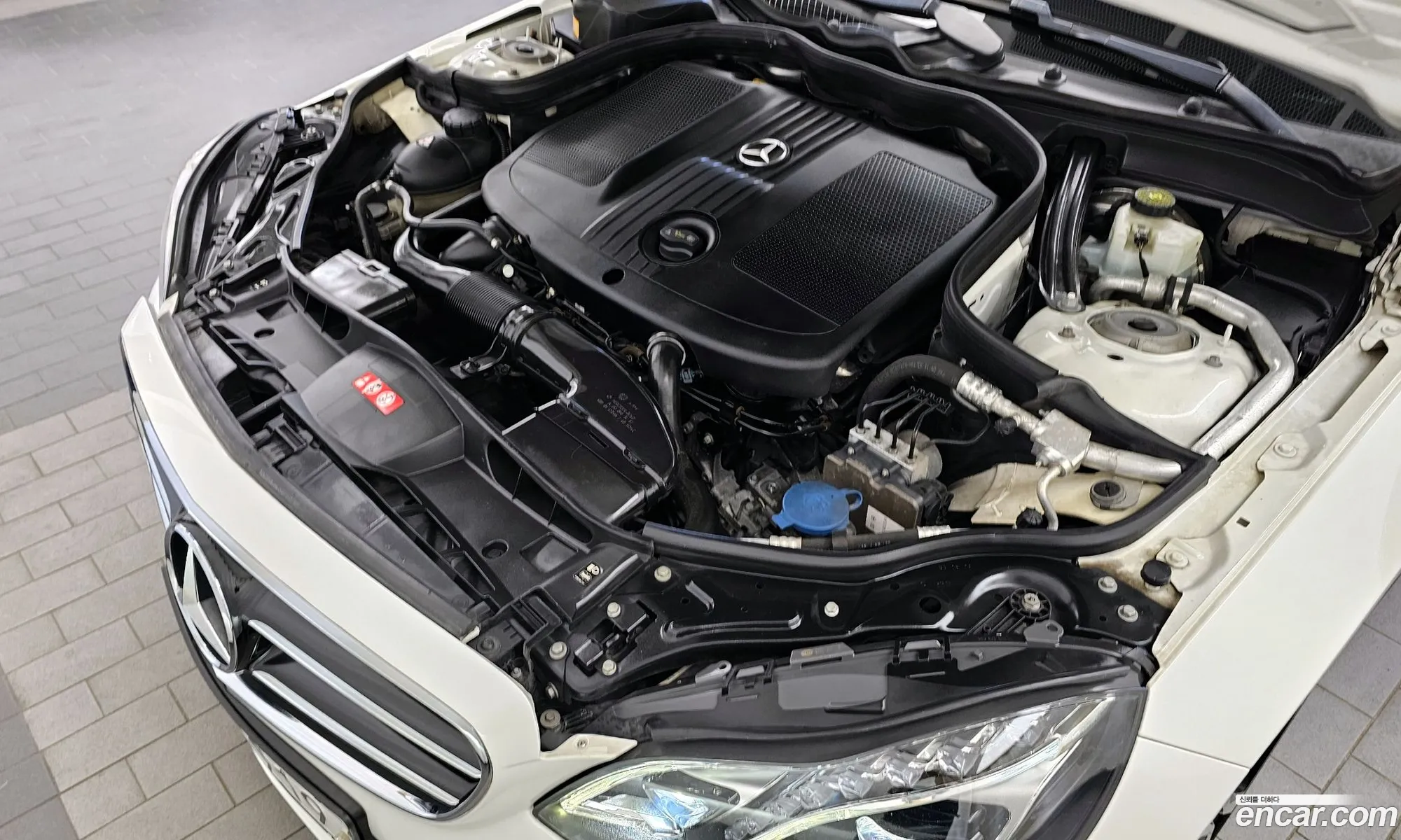 Mercedes-Benz E-Klasse E220 Bluetec Avant Garde Sports 2016 - фотография 12470209