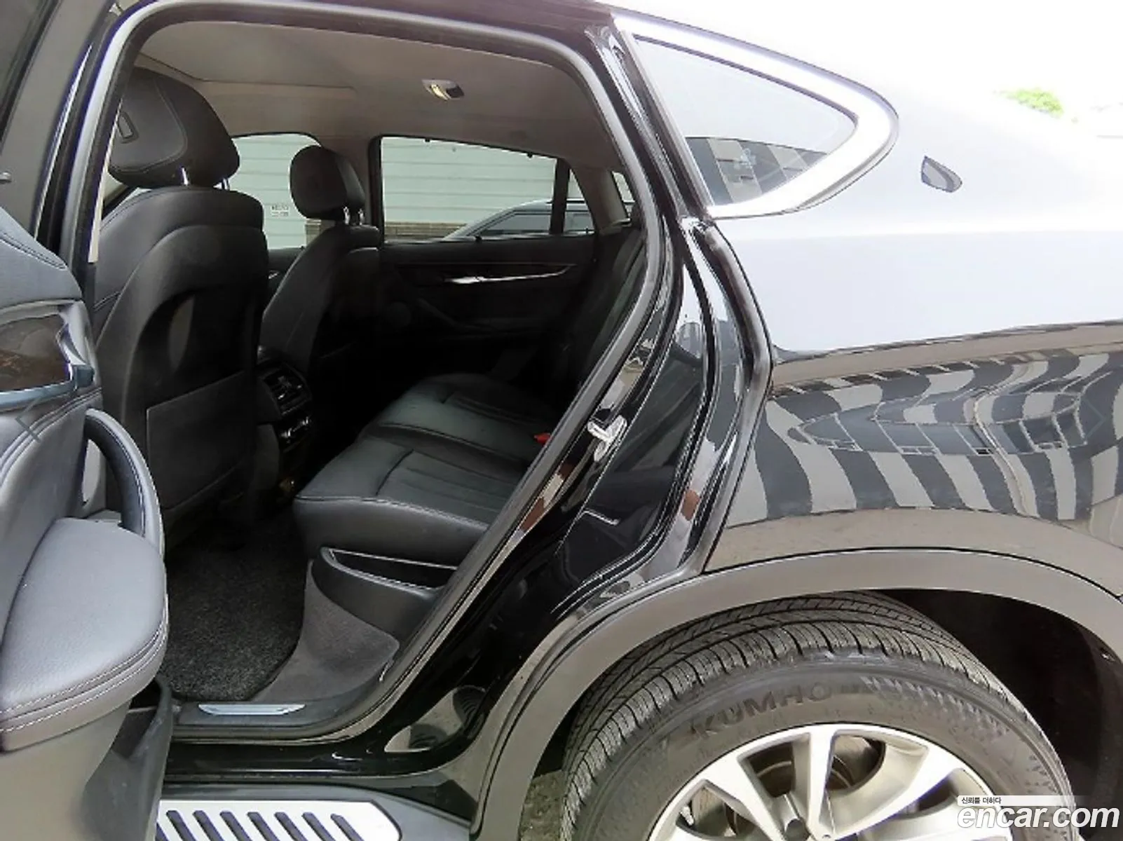 BMW X6 Ii F16 xDrive 30D 2017 - фотография 333478
