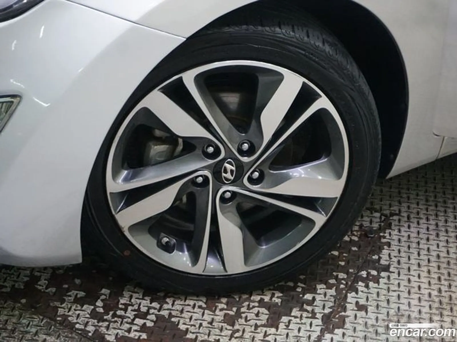 Hyundai Avante 16 Gdi Modern 2015 - фотография 18492886