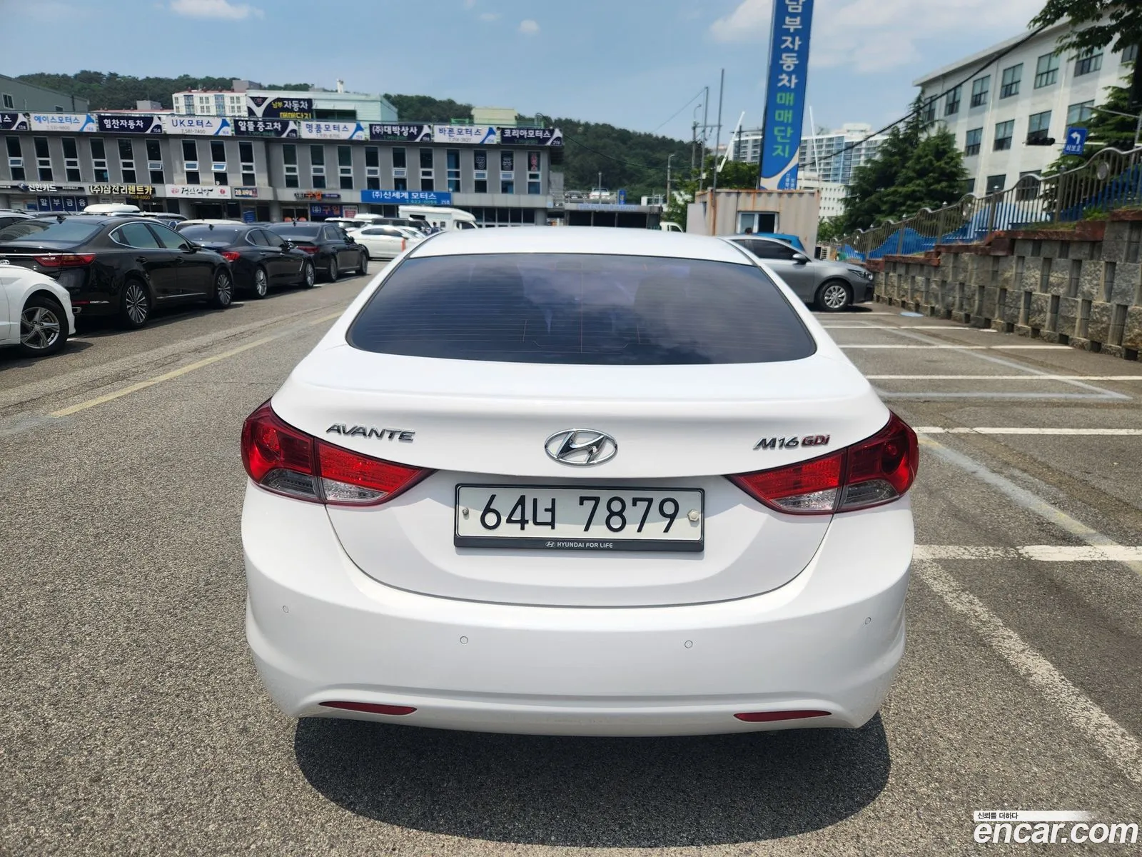 Hyundai Avante V M16 Gdi Luxury 2012 - фотография 19234750