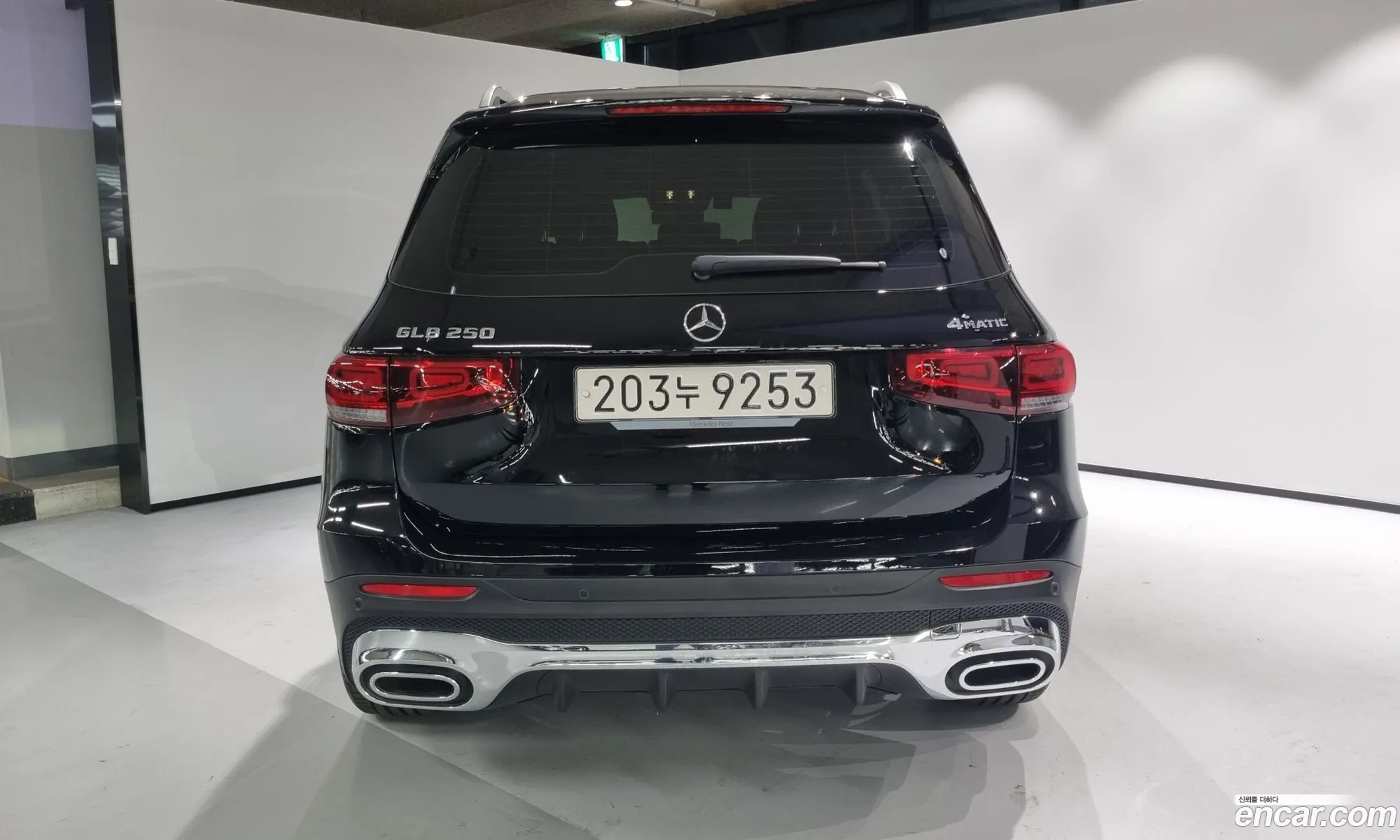 Mercedes-Benz Glb Glb250 4Matic 2023 - фотография 12851833