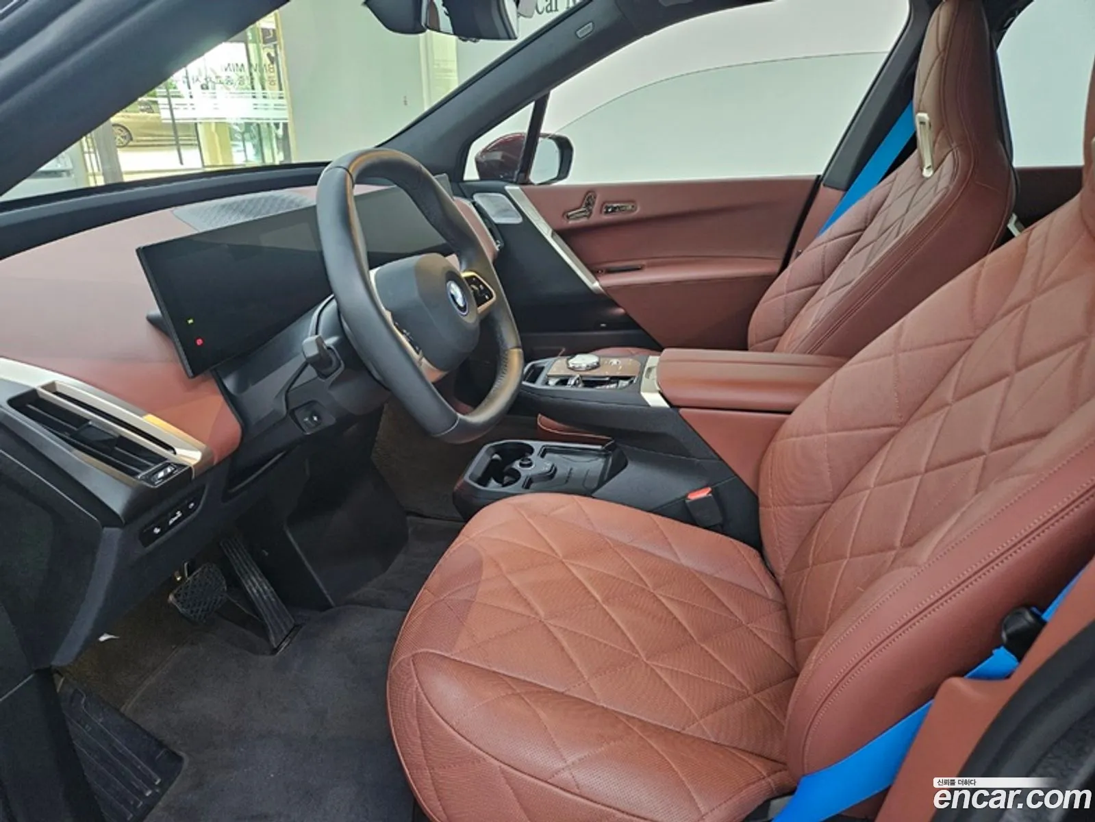 BMW Ix xDrive50 Sport Plus 2023 - фотография 31743