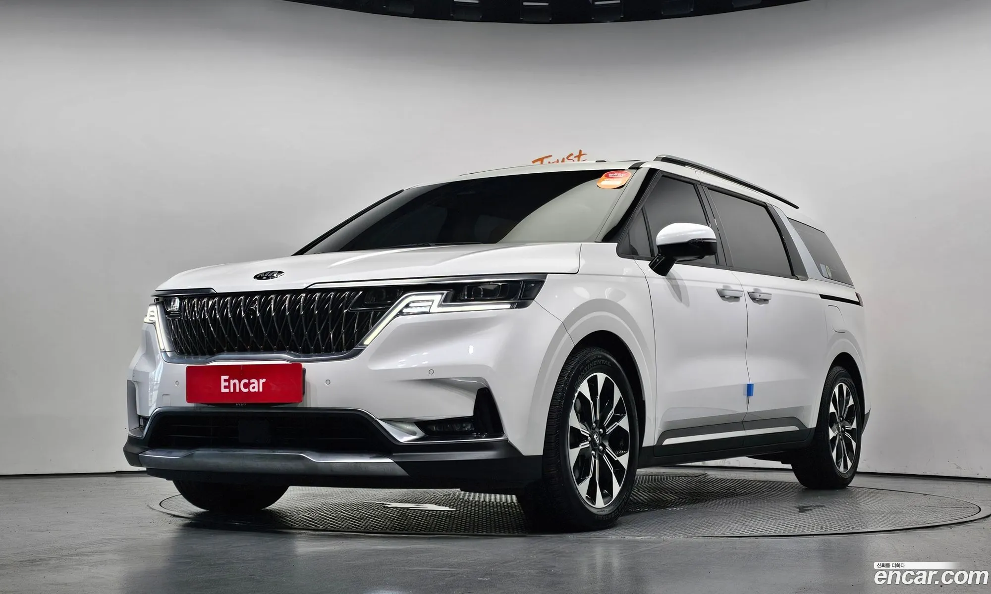Kia Carnival 7-Seater Signature 2021 - фотография 17311706