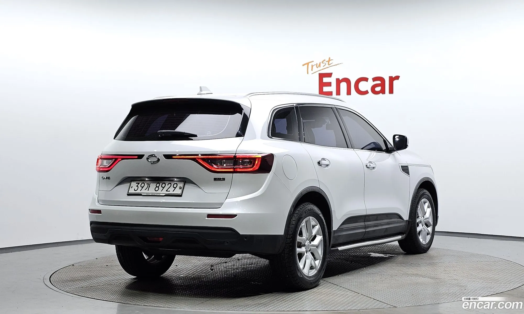 Renault Samsung Qm6 Gasoline 2Wd Le 2019 - фотография 11211659