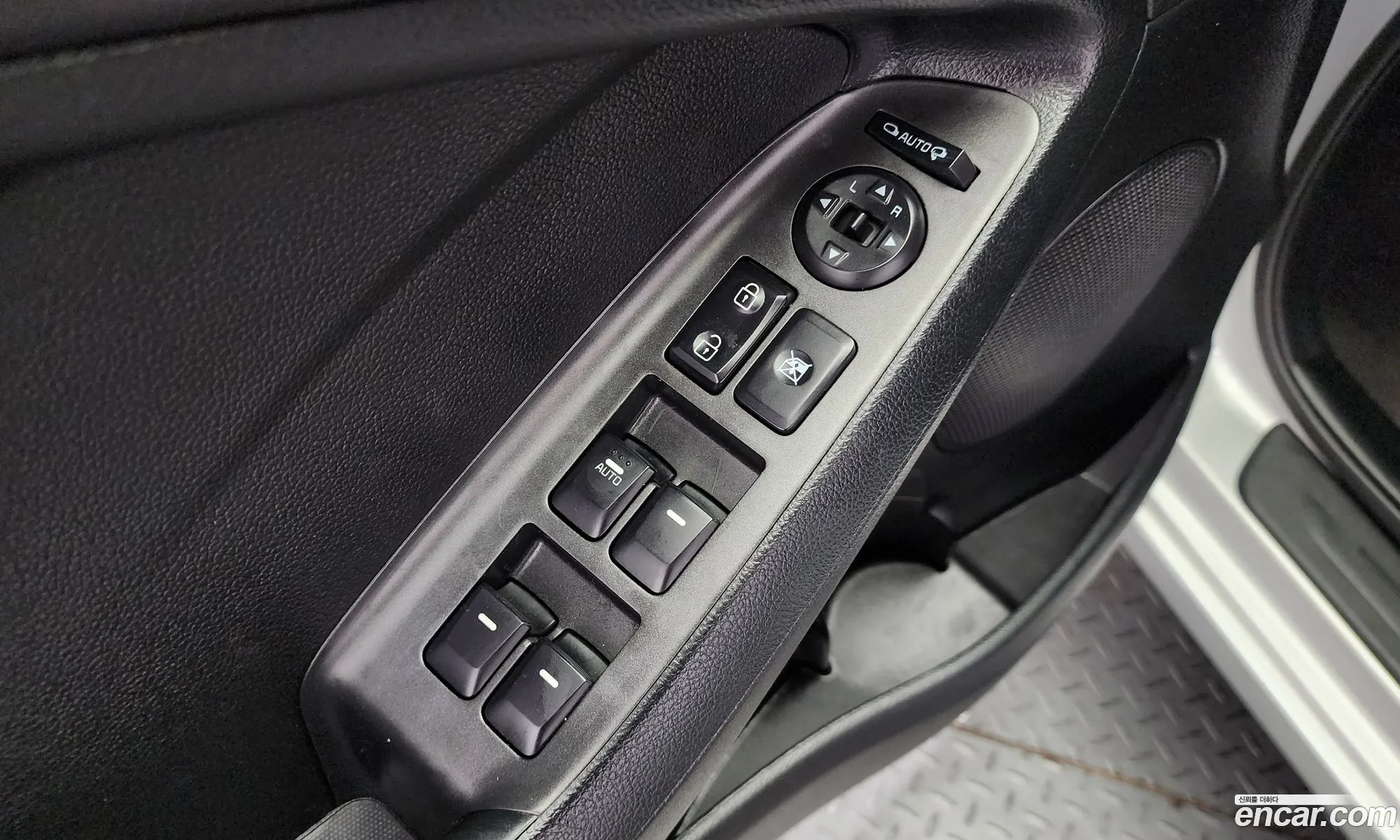 Korex Auto Trade - фотография 16256447