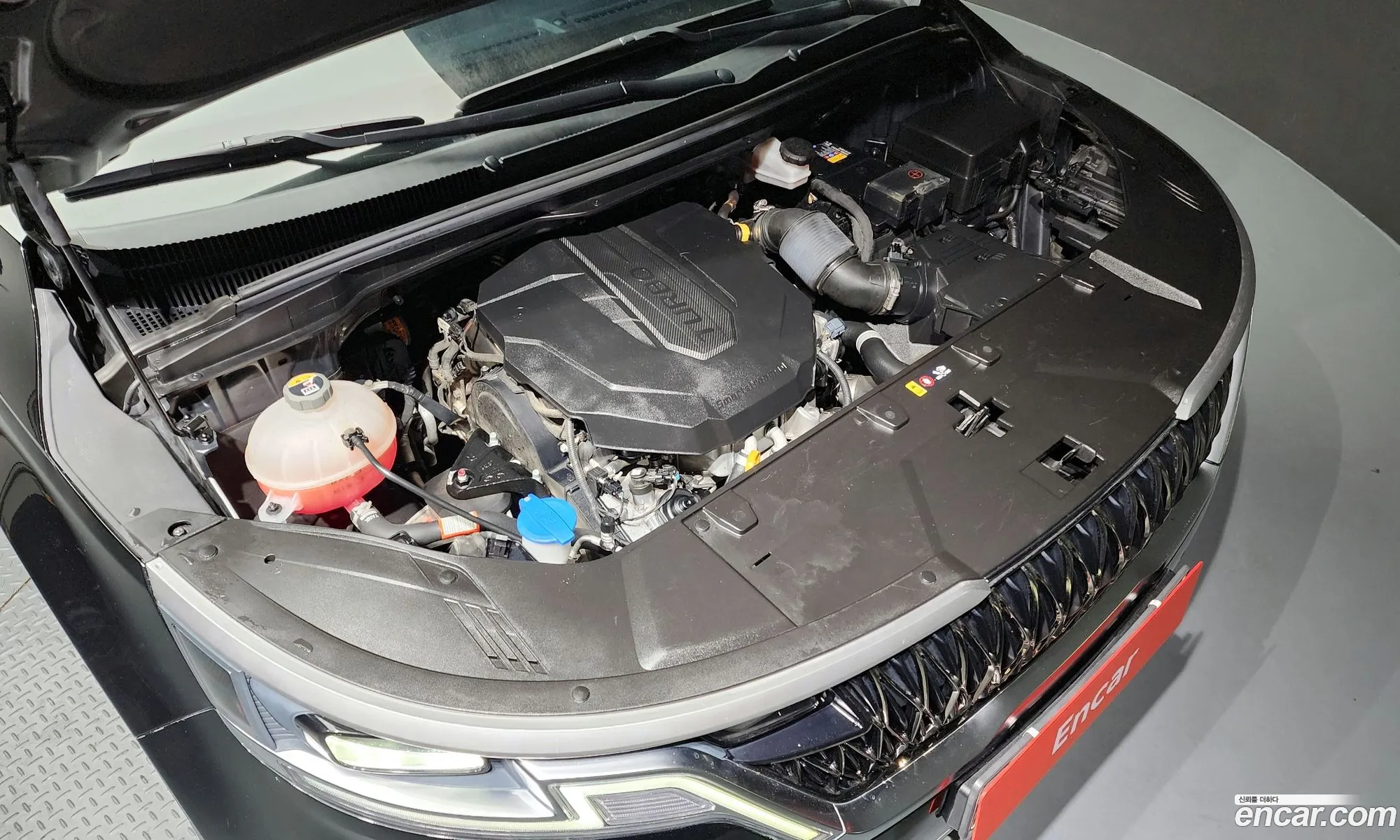 Kia Carnival 11-Seater Prestige 2021 - фотография 12500479