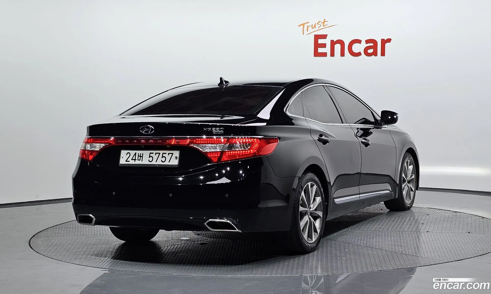 Hyundai Grandeur V Hg220 Diesel Premium 2015 - фотография 12171290