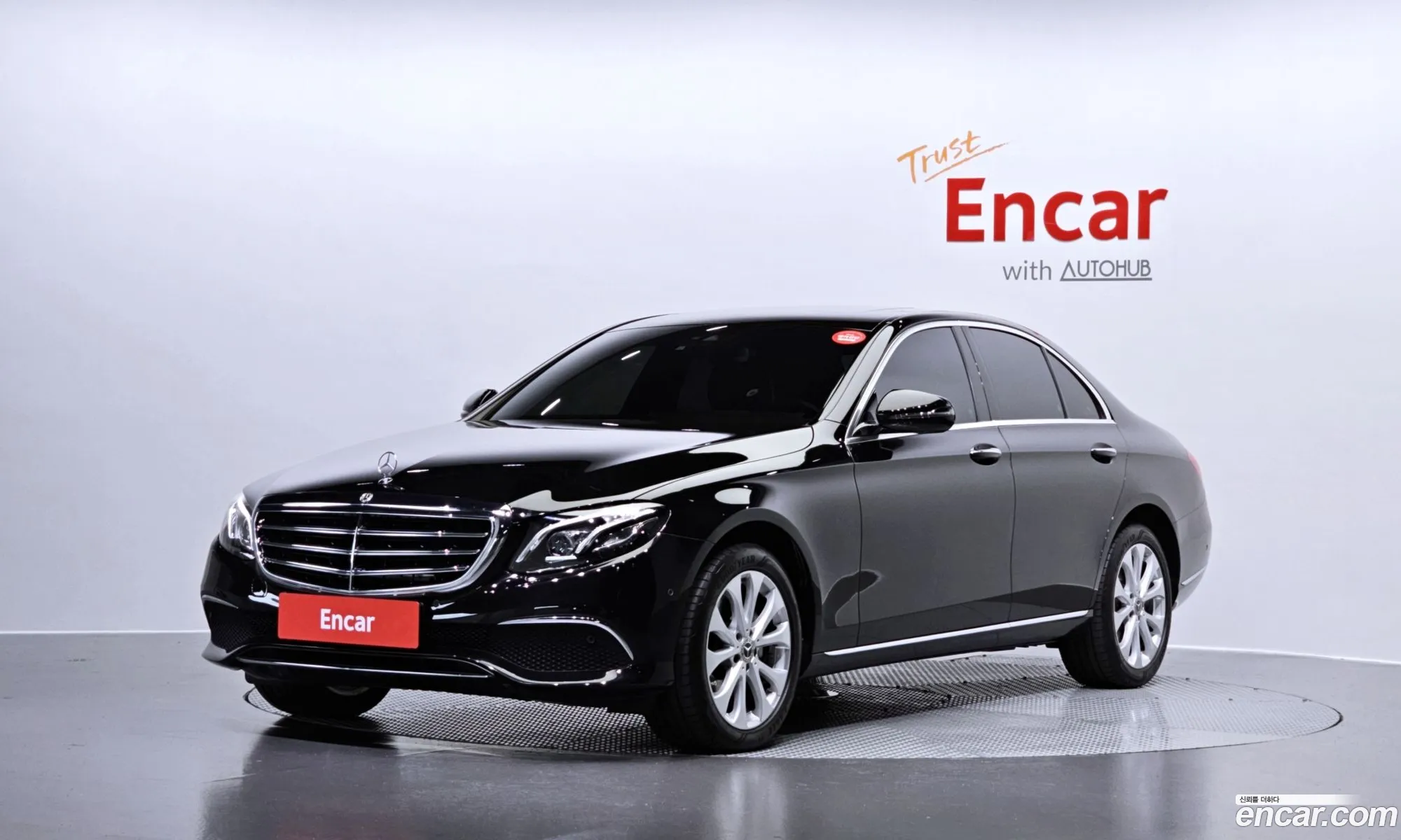 Mercedes-Benz E-Klasse V W213 S213 C238 E220D 4Matic Exclusive 2019 - фотография 12487856