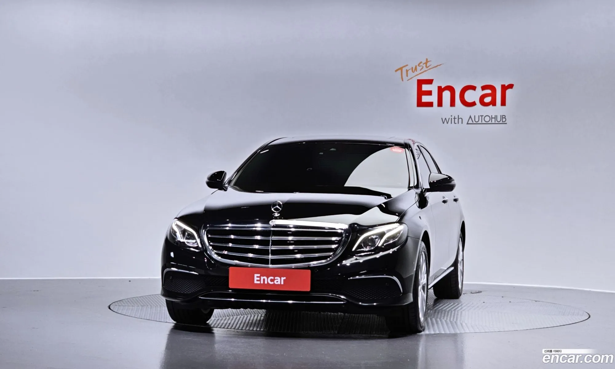 Mercedes-Benz E-Klasse V W213 S213 C238 E220D 4Matic Exclusive 2019 - фотография 12487858