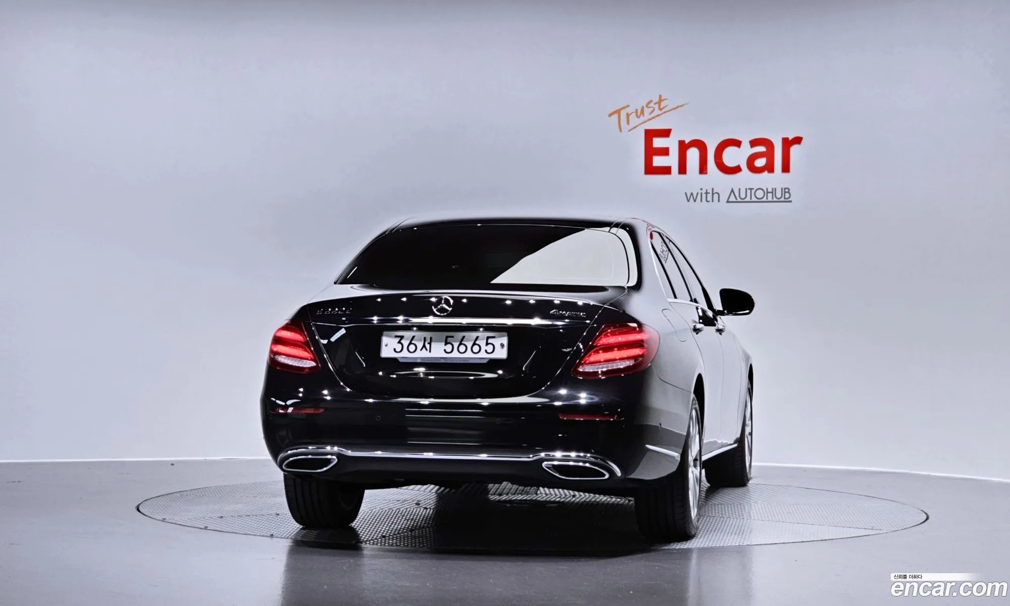 Mercedes-Benz E-Klasse V W213 S213 C238 E220D 4Matic Exclusive 2019 - фотография 12487859