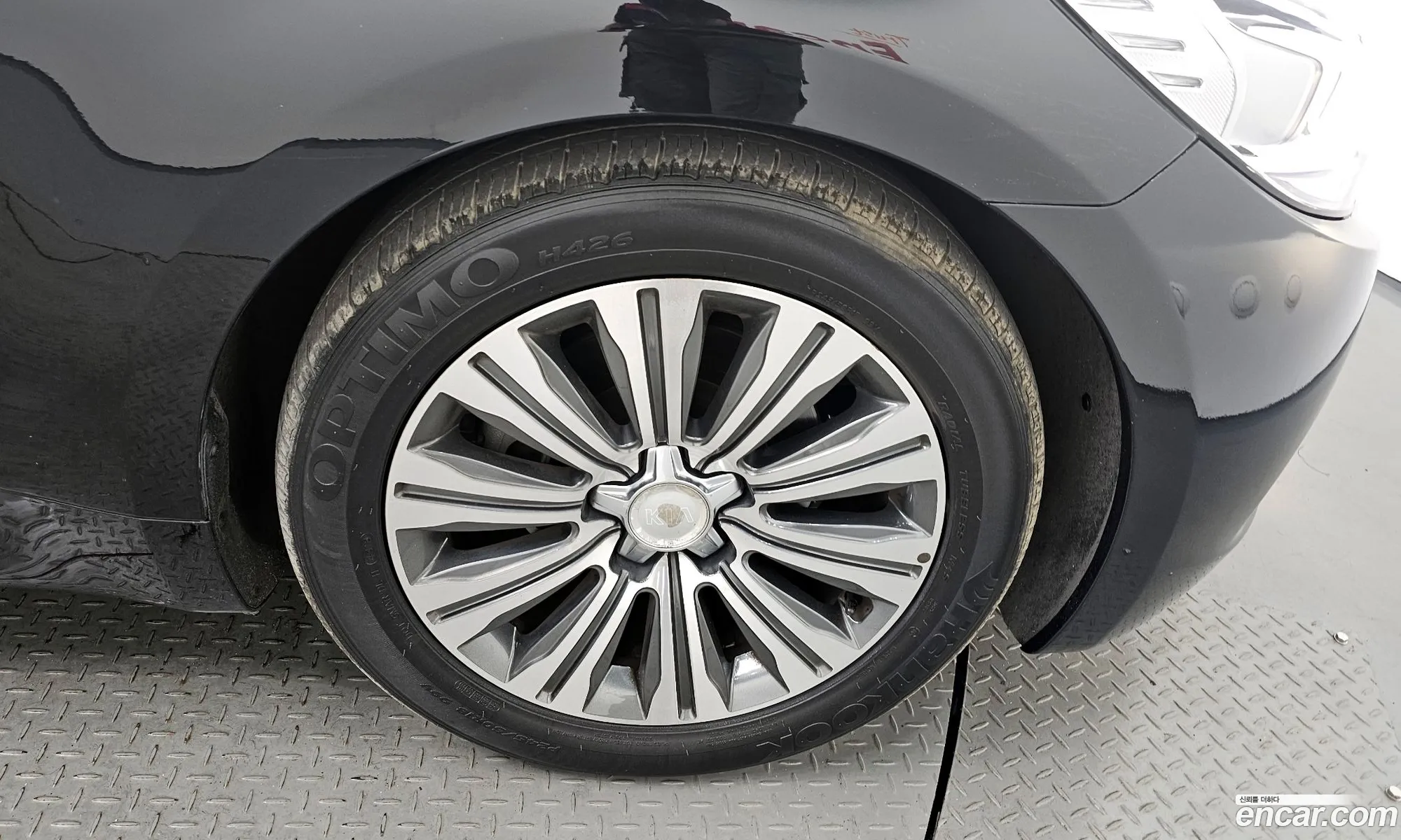 Kia K9 I Kh 33 Gdi Prestige 2015 - фотография 12498120