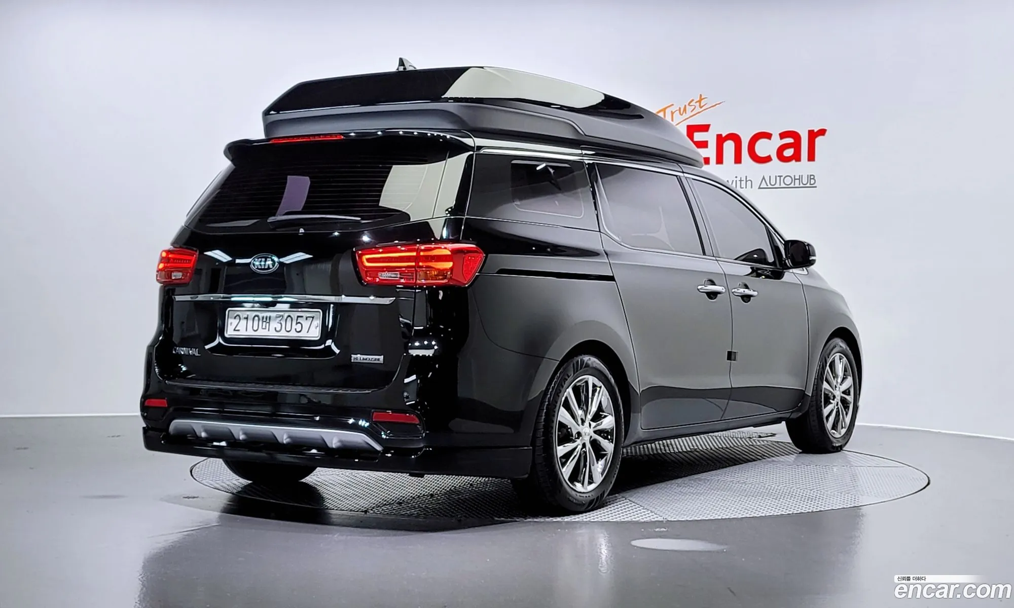 Kia Carnival Iii Gasoline 9-Seater High Limousine 2019 - фотография 11344967