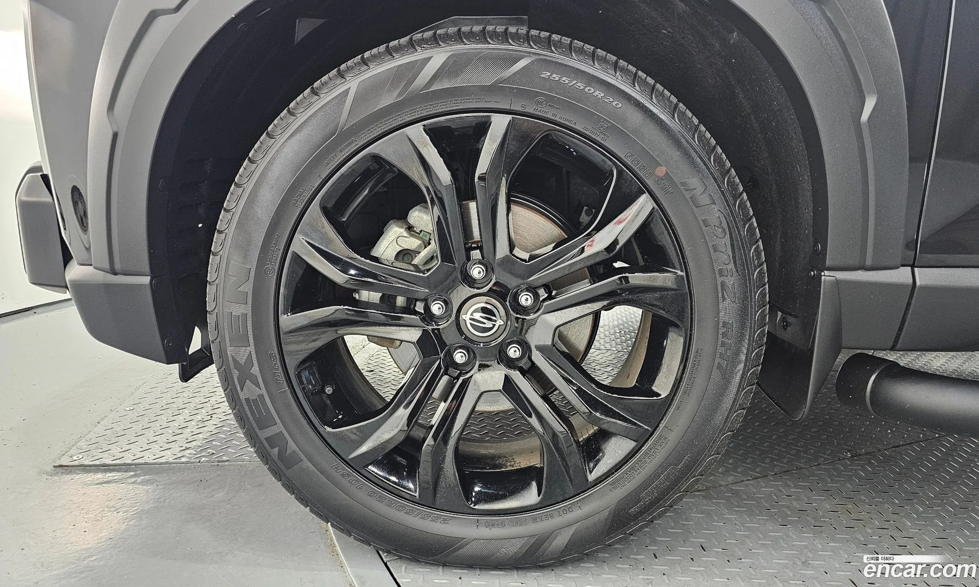 Ssangyong Rexton Diesel 22 4Wd 2023 - фотография 8095071