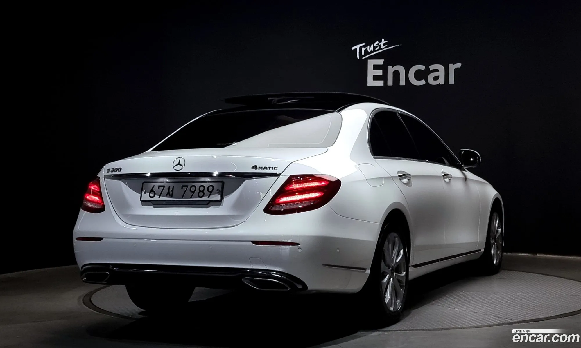 Mercedes-Benz E-Klasse V W213 S213 C238 E300 4Matic Exclusive 2019 - фотография 14046485