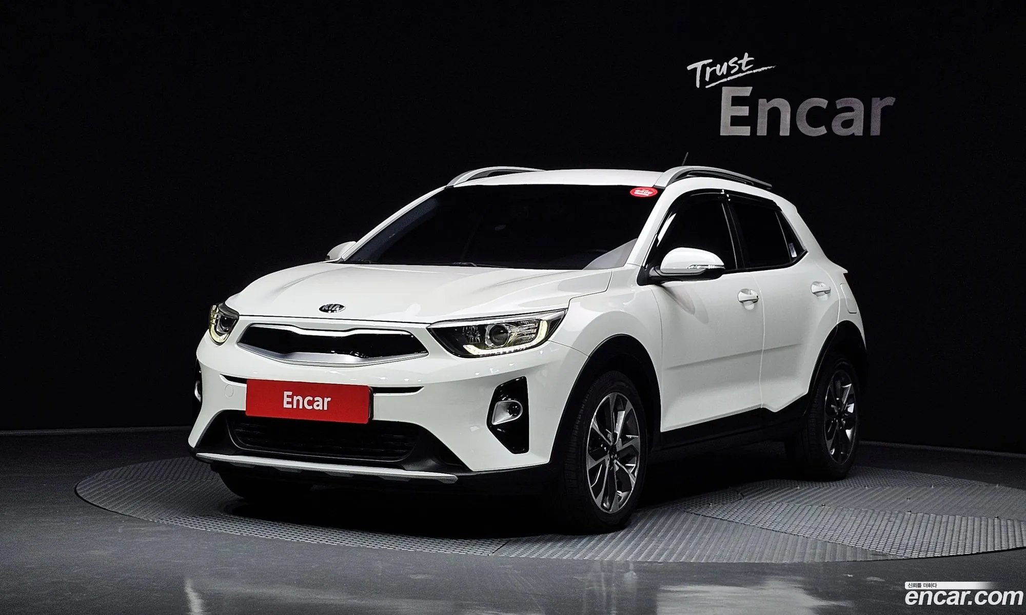Kia Stonic Stonic 14 2018 - фотография 19836824