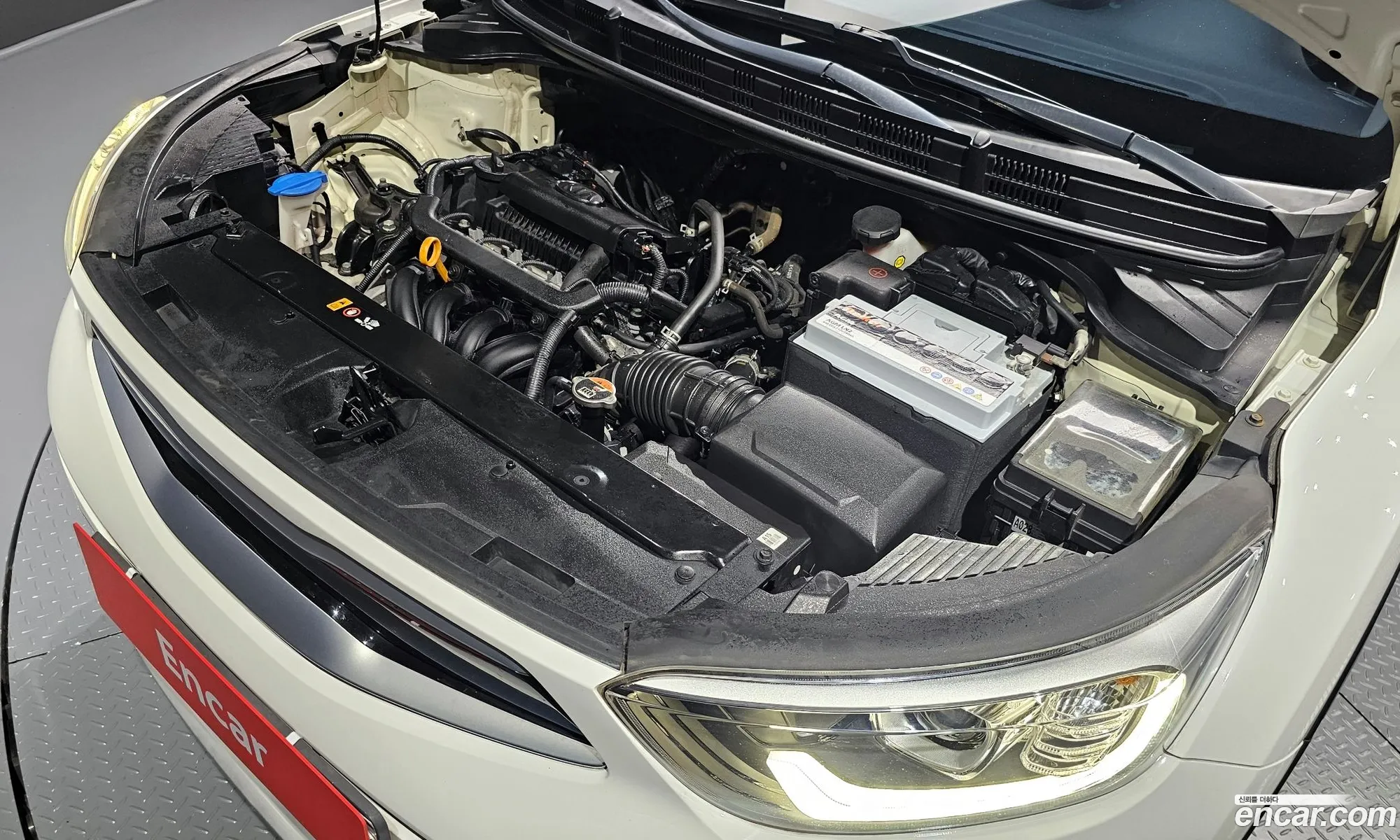 Kia Stonic Stonic 14 2018 - фотография 19836829