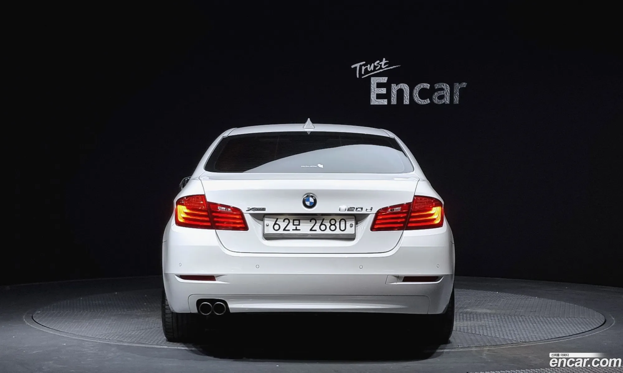 BMW 5 Series F10 520D xDrive - фотография 18043177