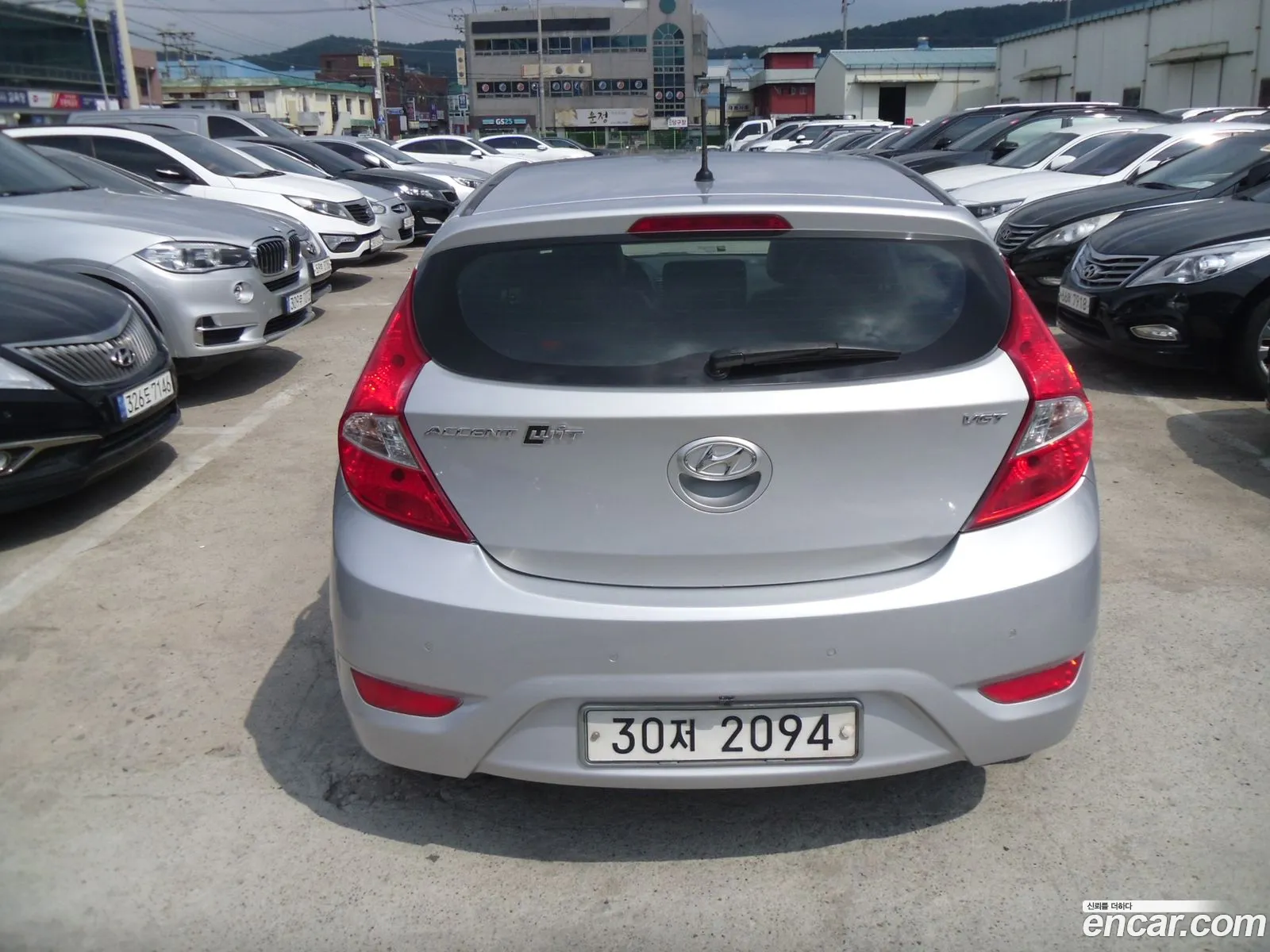 Hyundai Accent Iv Witt Diesel 16 Vgt Modern 2014 - фотография 19155351