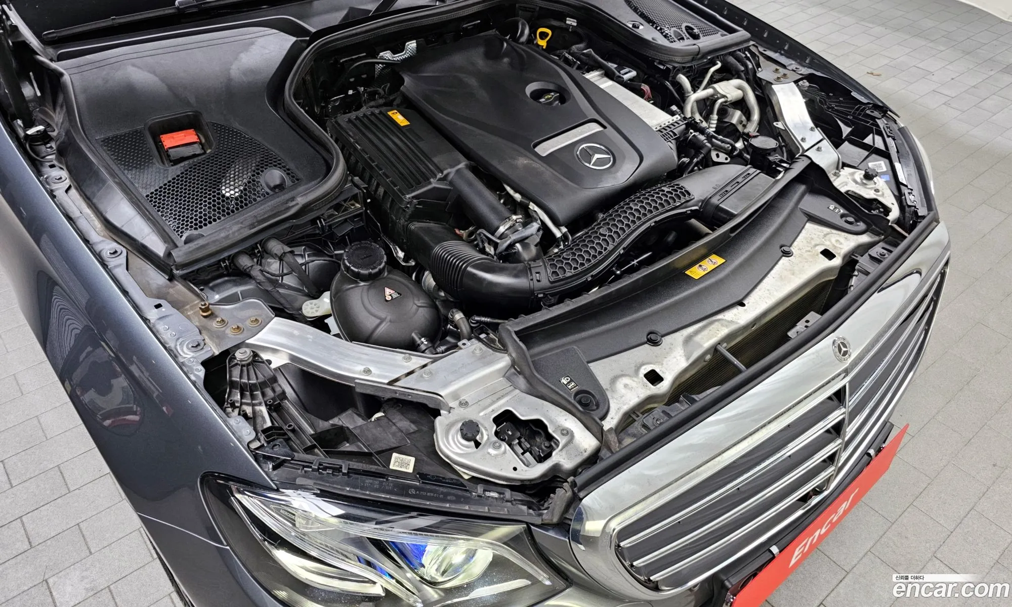 Benz E-Class W213 E300 4Matic Exclusive - фотография 13175940
