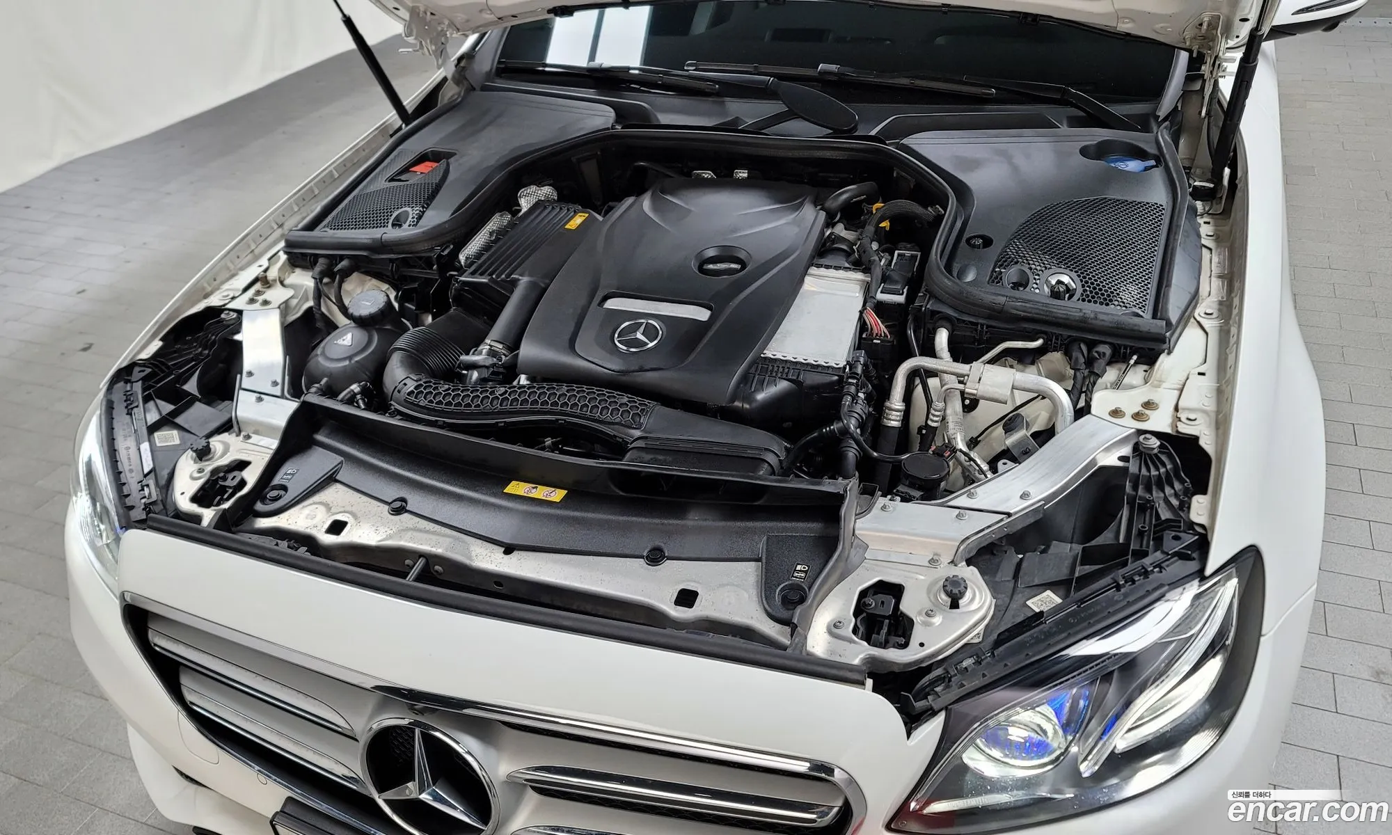 Mercedes-Benz E-Klasse V W213 S213 C238 E300 4Matic Avant Garde 2019 - фотография 13175952