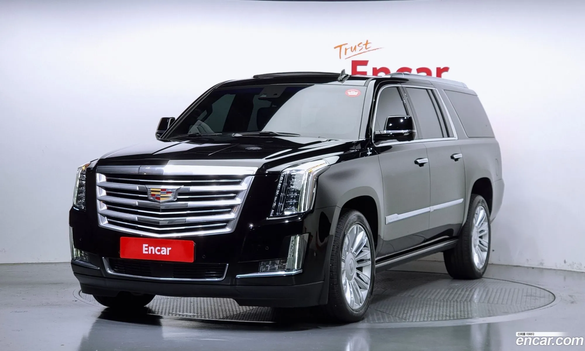 Cadillac Escalade Iv 62 Esv 2018 - фотография 14538512