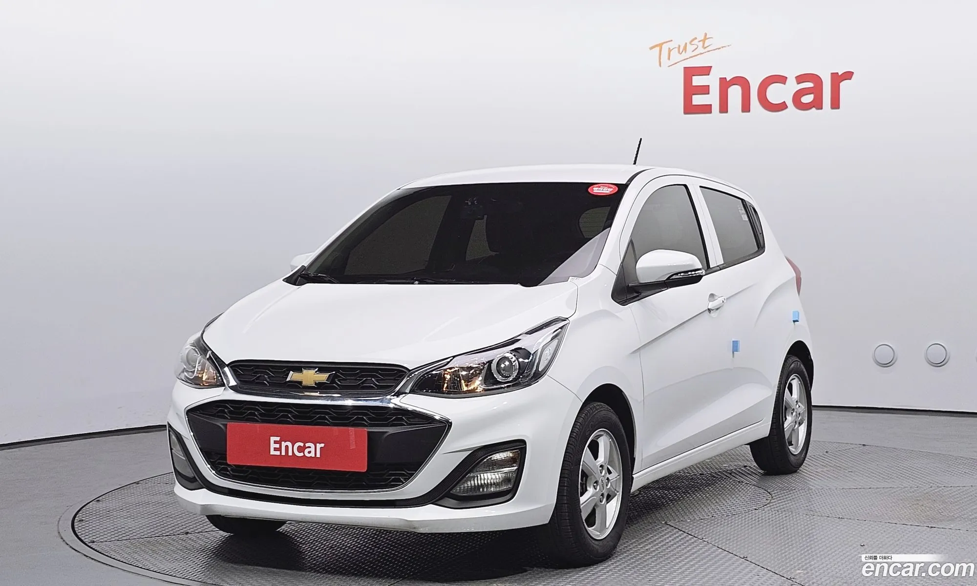 Chevrolet Spark Lt 2020 - фотография 6055356