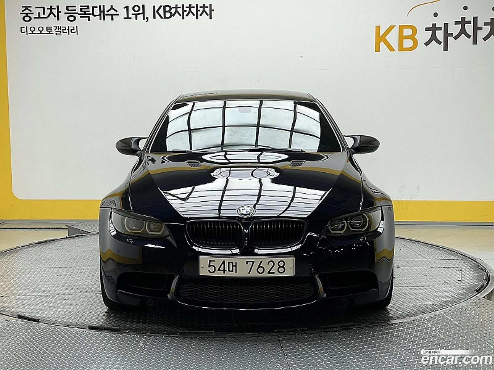 BMW M3 Iv E90 M3 Coupe 2009 - фотография 333499