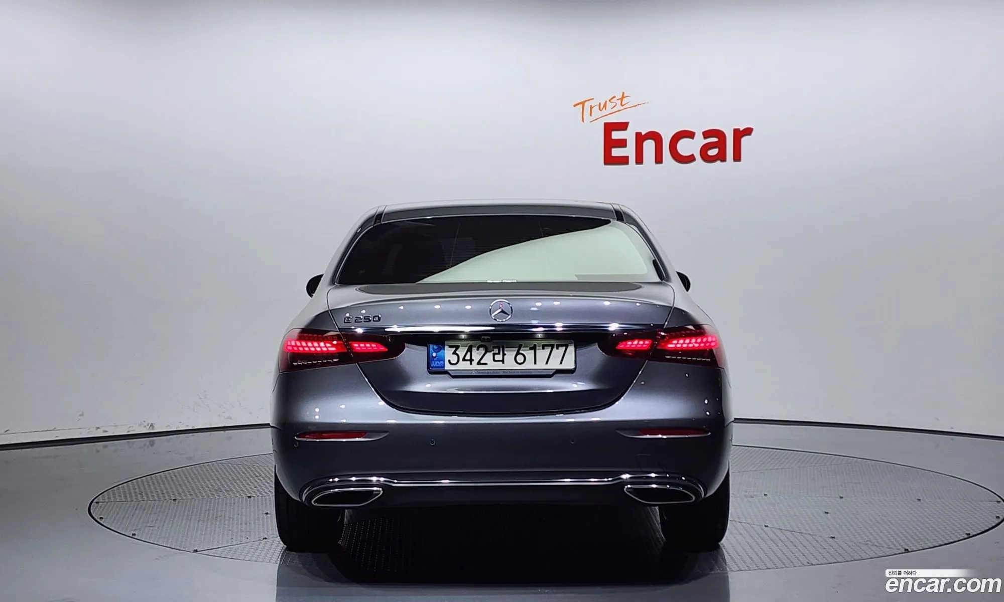 Mercedes-Benz E-Klasse V W213 S213 C238 E250 Exclusive 2021 - фотография 12195511