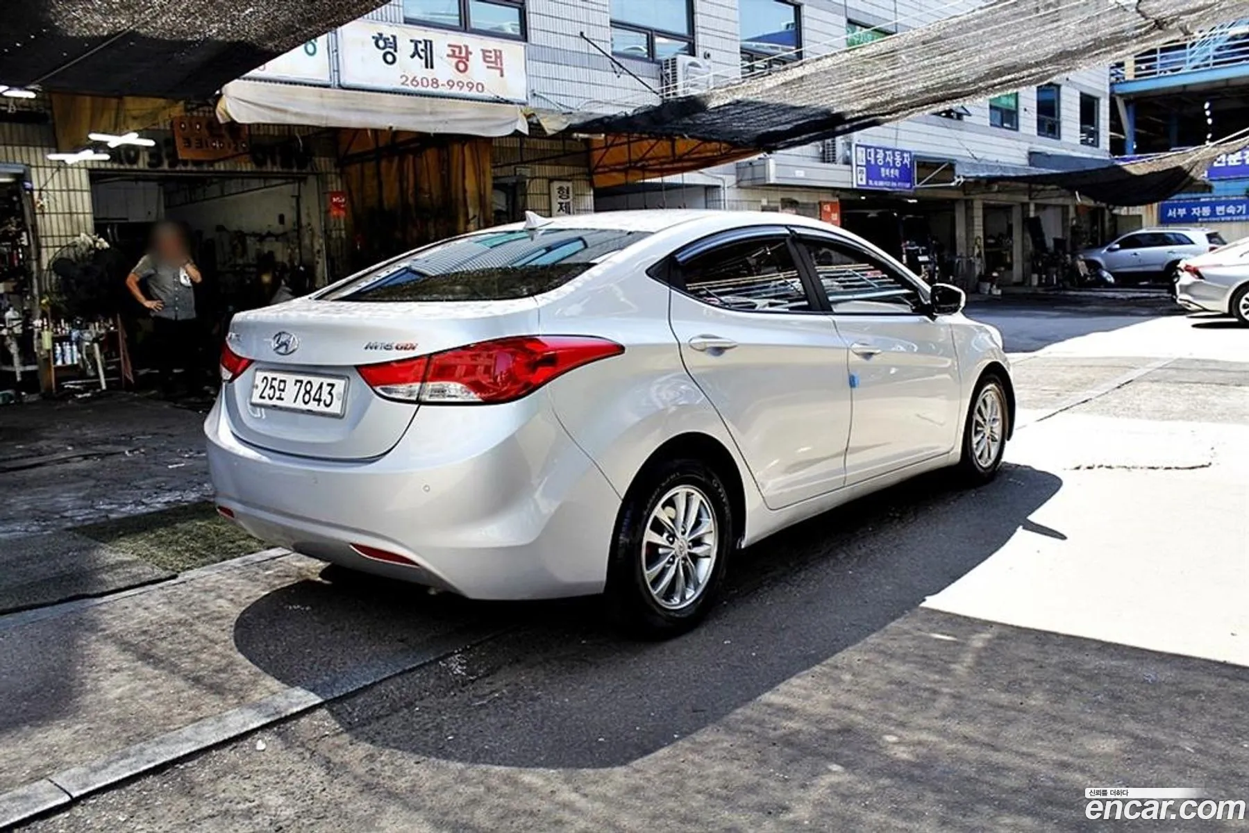 Hyundai Avante V M16 Gdi Deluxe 2011 - фотография 18761431