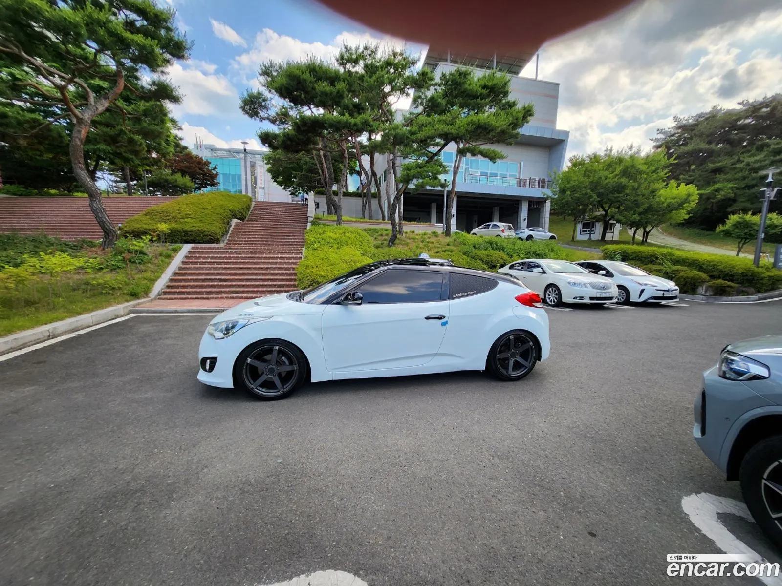 Hyundai Veloster Extreme 2012 - фотография 18476724