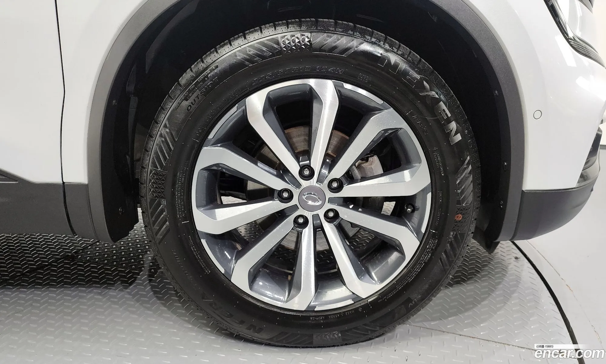 Renault Samsung Qm6 20 Gde Re 2Wd 2020 - фотография 4086685