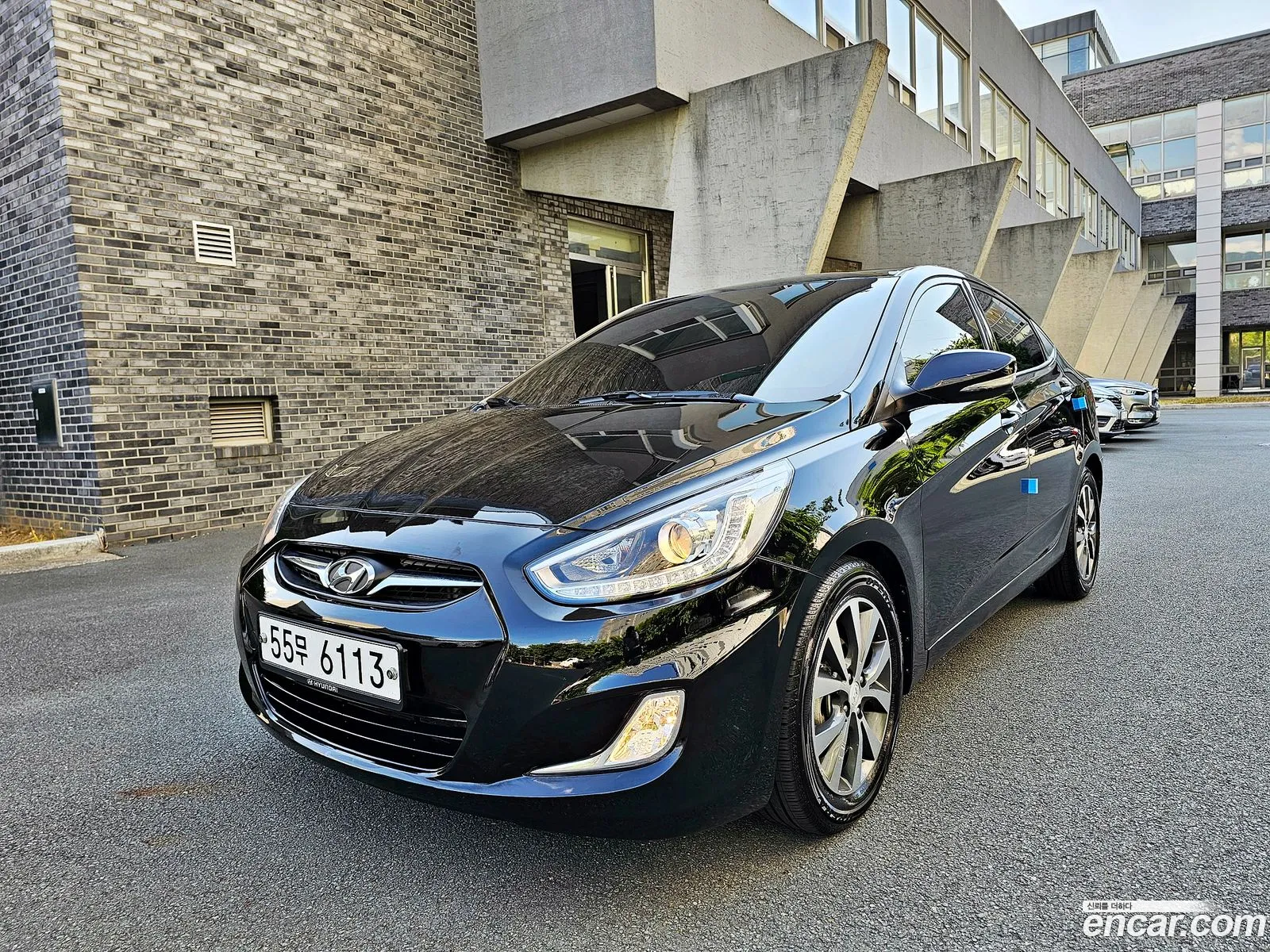 Hyundai Accent Iv Diesel 16 Vgt Premium 2014 - фотография 18812085