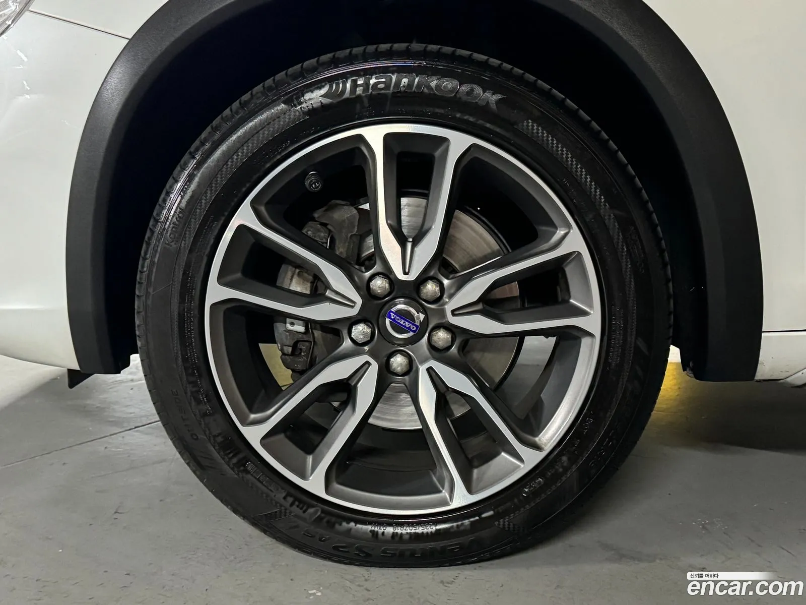 Volvo S60 Ii D4 2016 - фотография 6528559