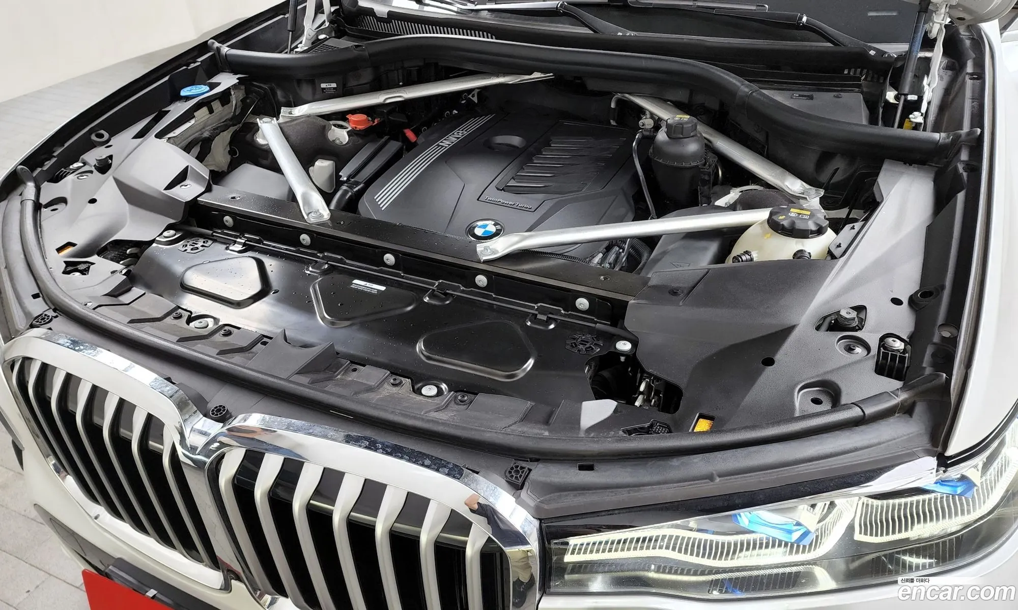 BMW X7 I G07 xDrive 40I M Sports 6-Seater 2022 - фотография 12528032