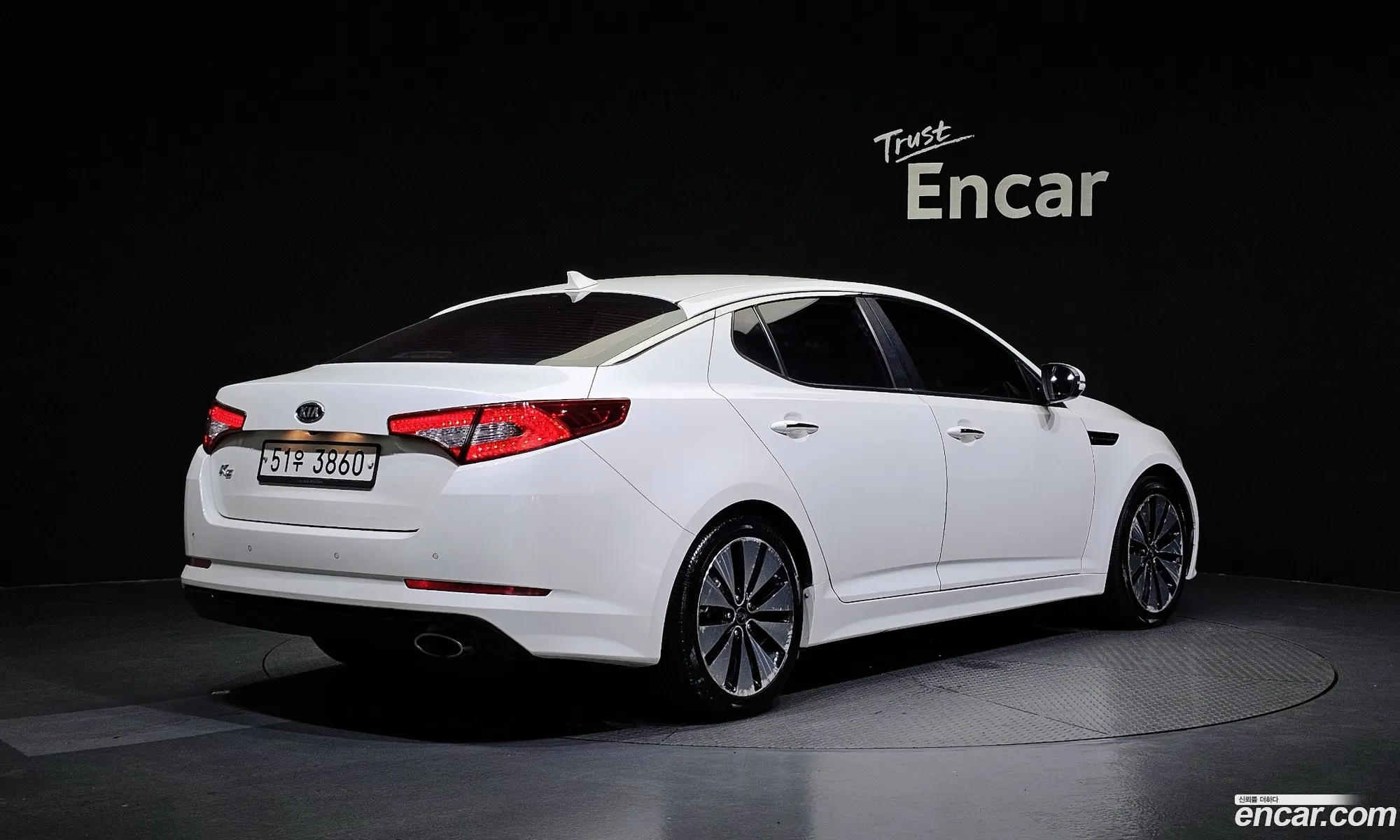 Kia K5 I 20 Prestige 2012 - фотография 11124002