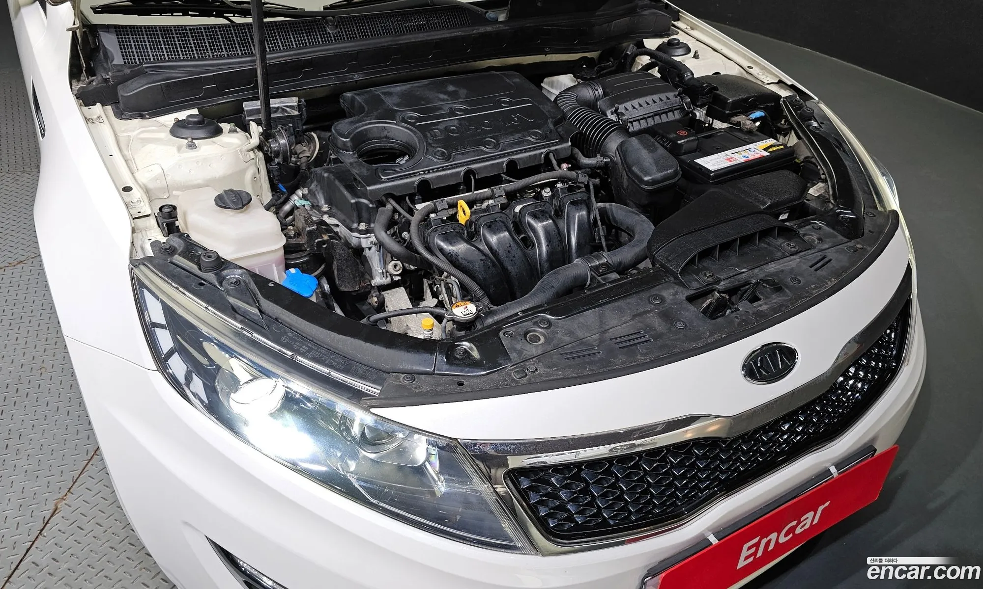 Kia K5 I 20 Prestige 2012 - фотография 11124006