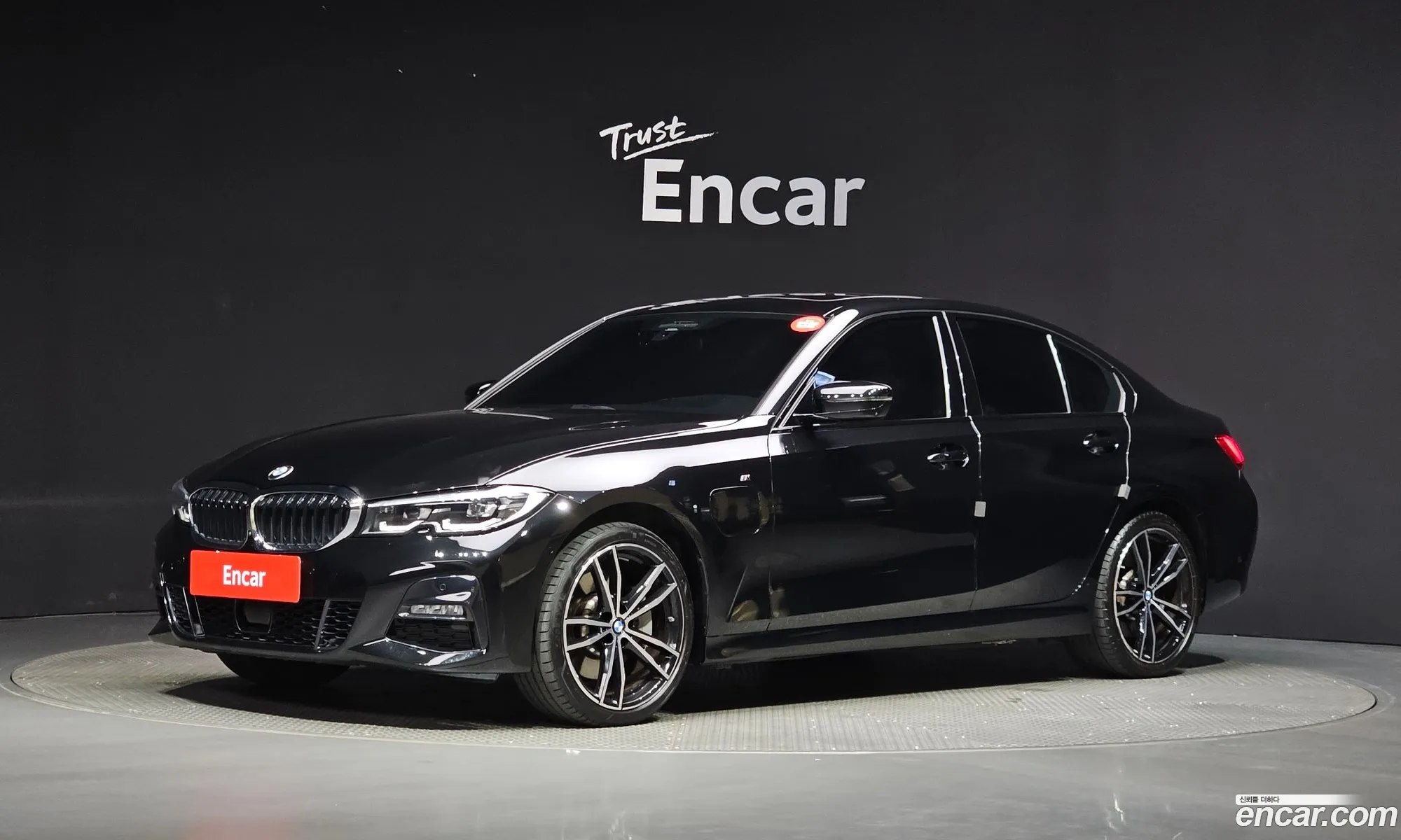 BMW 3Er Vii G2X 330E M Sports 2021 - фотография 12483294
