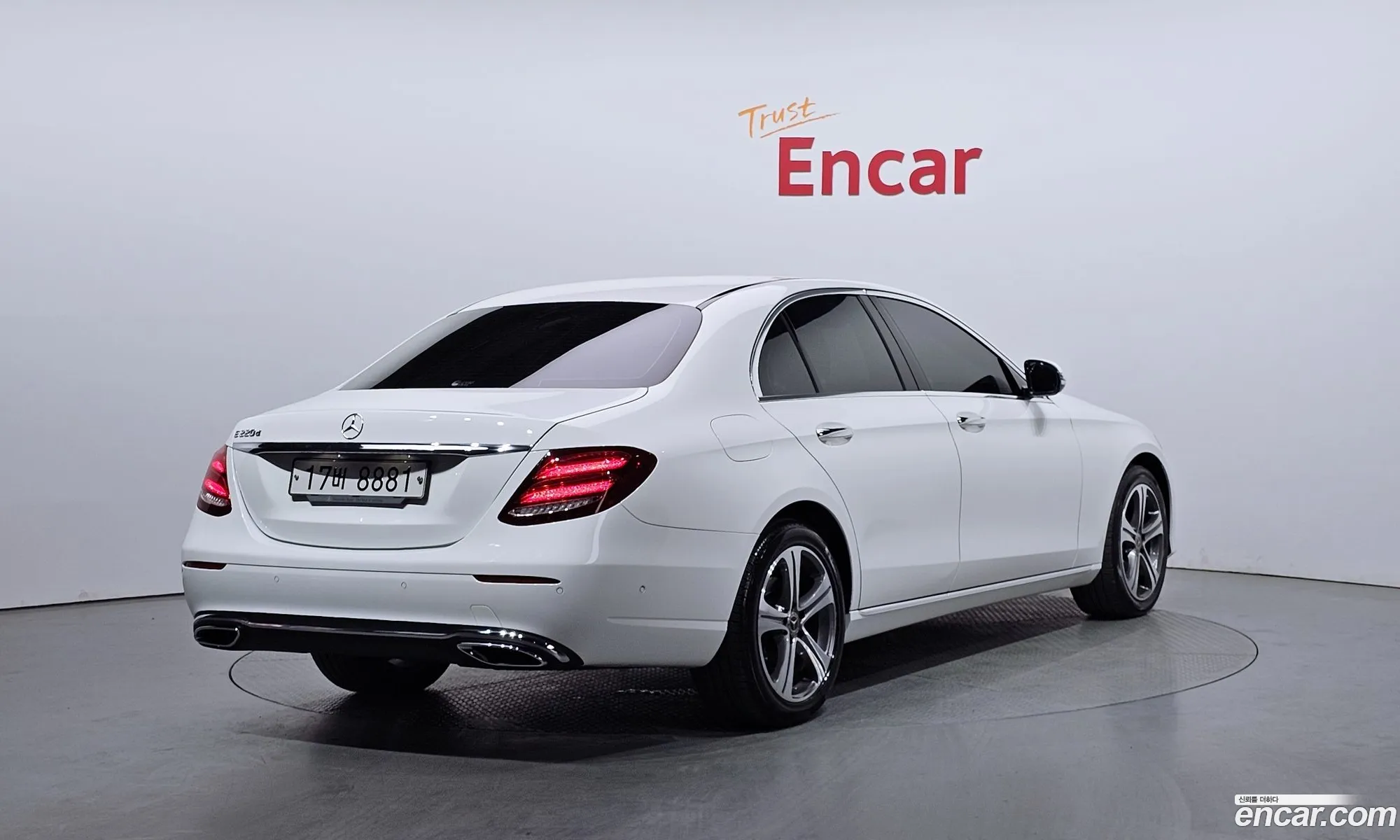 Mercedes-Benz E-Klasse V W213 S213 C238 E220D Avant Garde 2019 - фотография 16214321