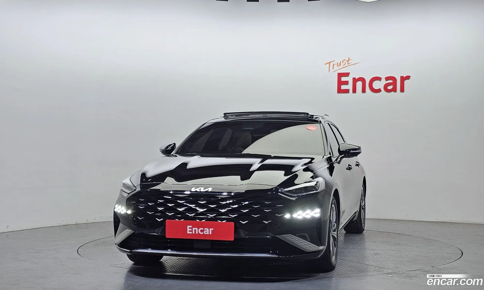 Kia K8 Signature 2023 - фотография 11971609