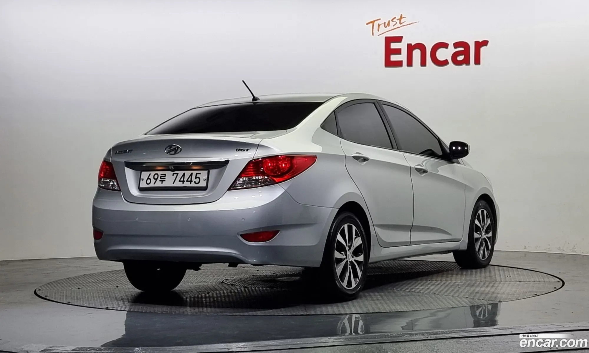 Hyundai Accent New Model Diesel 16 Vgt Modern - фотография 18587543