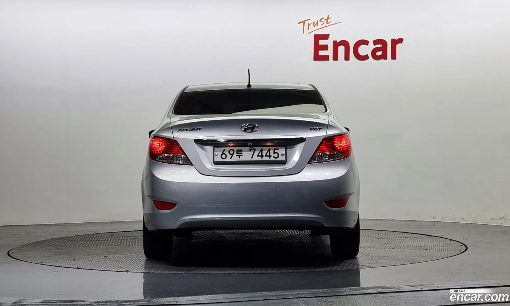 Hyundai Accent New Model Diesel 16 Vgt Modern - фотография 18587545