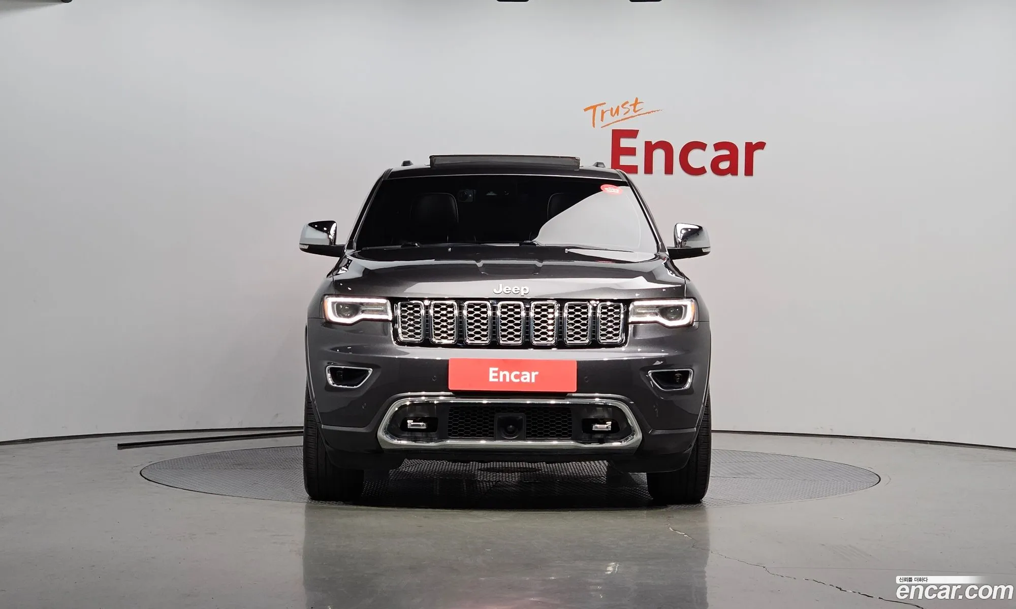 Jeep Grand Cherokee 36 Overland Wk2 - фотография 4453907