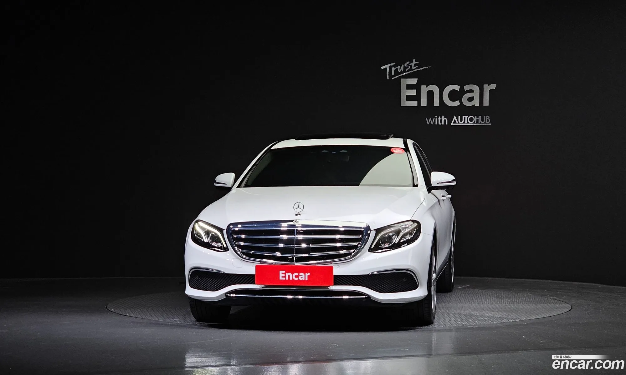 Mercedes-Benz E-Klasse V W213 S213 C238 E300 4Matic Exclusive 2020 - фотография 13979823