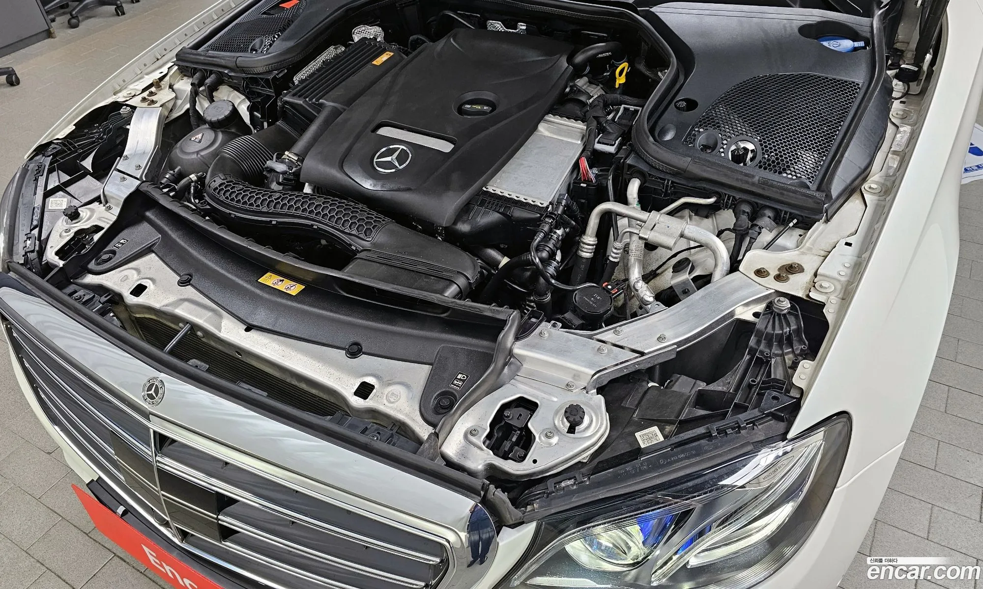 Mercedes-Benz E-Klasse V W213 S213 C238 E300 4Matic Exclusive 2020 - фотография 13979826