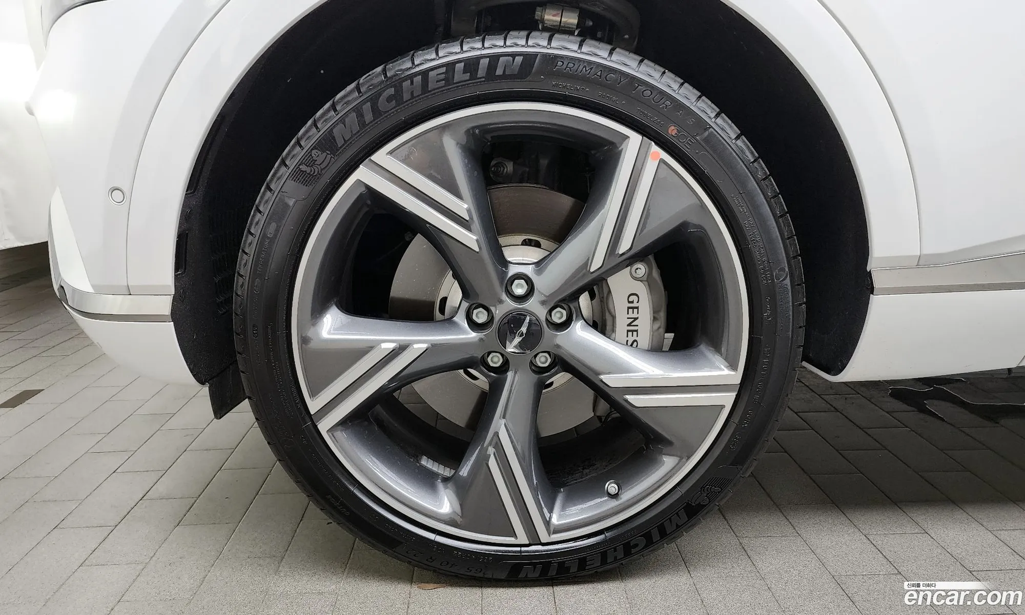 Genesis Gv80 25T Gasoline Awd 2024 - фотография 11828491