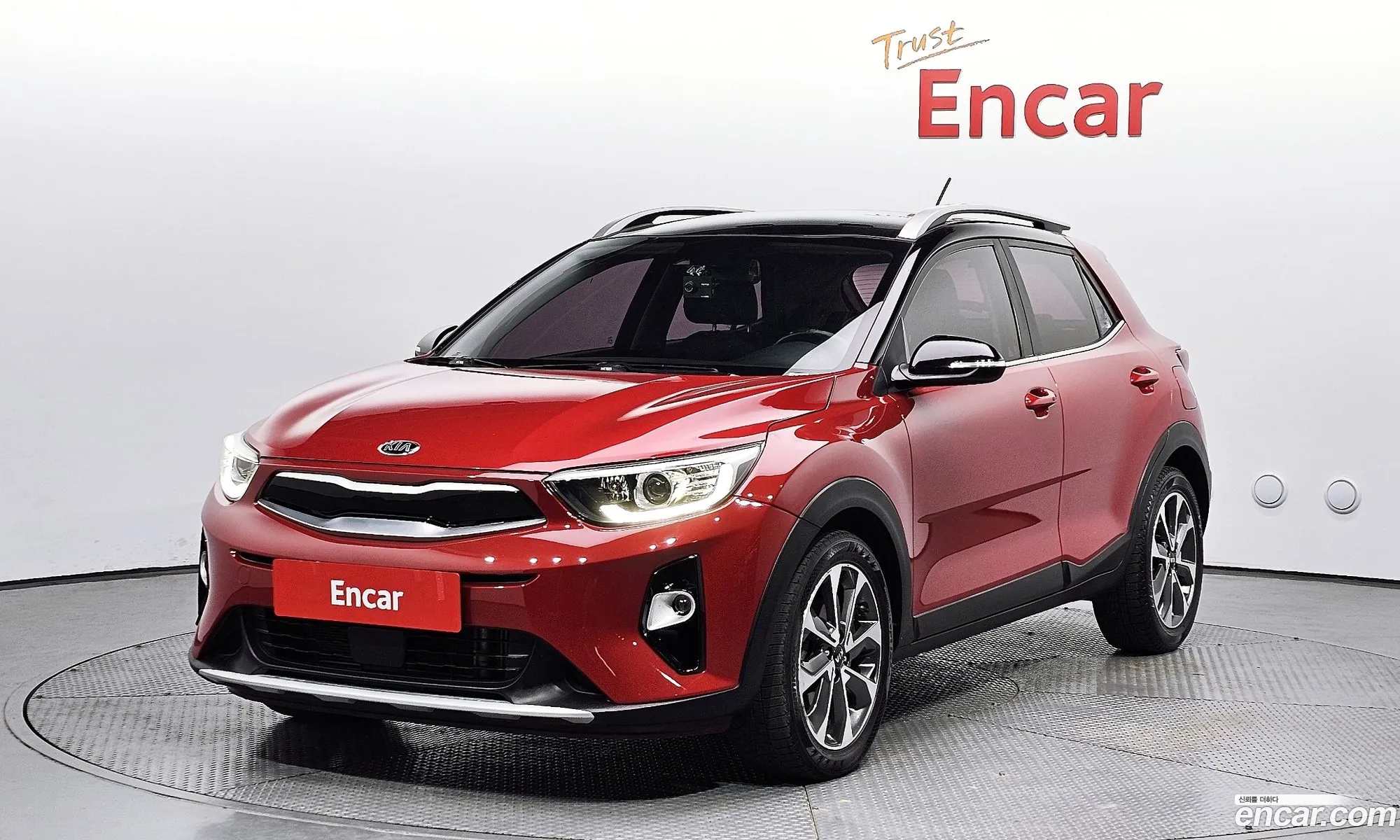 Kia Stonic Stonic Diesel 16 2018 - фотография 11408802