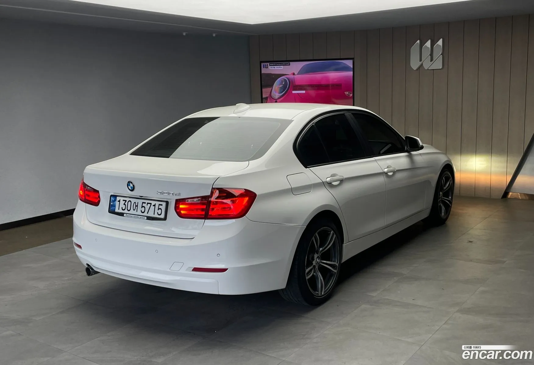 BMW 3Er 320D 2012 - фотография 1022850